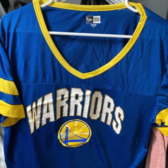 Women’s New Era golden state warriors mesh v-neck top - Picture 2 of 5